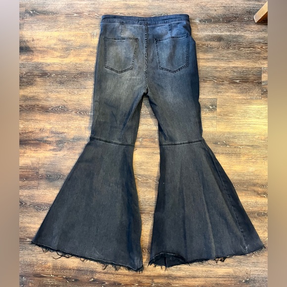 Free People Pants, size 30 - Picture 2 of 5